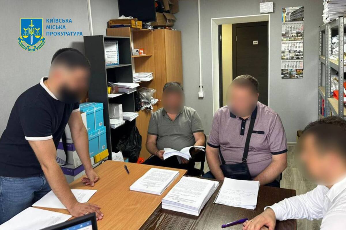 Керівник Департаменту КМДА отримав підозру через обвал у метро/Фото: Київська міська прокуратура Руйнування тунелю в метро: керівника Департаменту КМДА звинувачують у недбалості