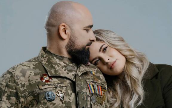 Юлія Карпова розповіла, чому її коханого демобілізували з армії