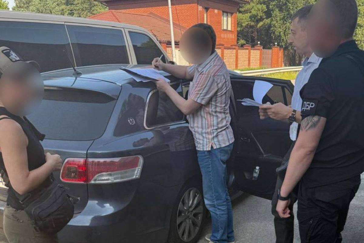 Як переписати маршрут мобілізованого? Секретар Київради відповість за службову недбалість / Фото: Київська міська прокуратура Як переписати маршрут мобілізованого? Секретар Київради відповість за службову недбалість / Фото: Київська міська прокуратура