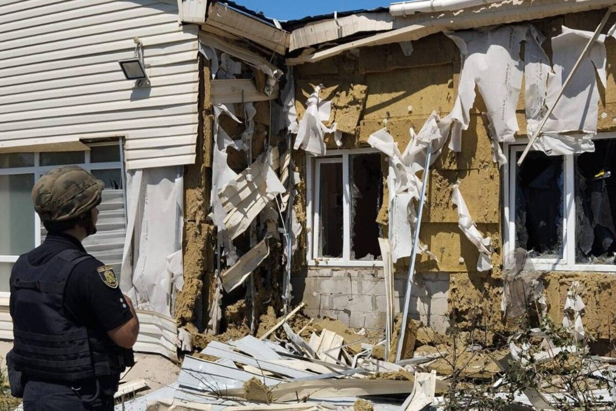 Наслідки атаки на Харківську область / Фото: Національна поліція України Наслідки атаки на Харківську область / Фото: Національна поліція України