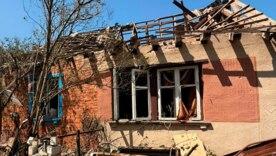 Мати загинула, донька поранена під час обстрілу Златополя/Фото: офіс генпрокурора, Нацполіція Мати загинула, донька поранена під час обстрілу Златополя/Фото: офіс генпрокурора, Нацполіція