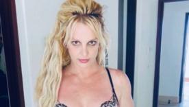 Бритни Спирс / Фото: instagram.com/britneyspears Бритни Спирс останавливает съемки фильма о себе: что произошло?