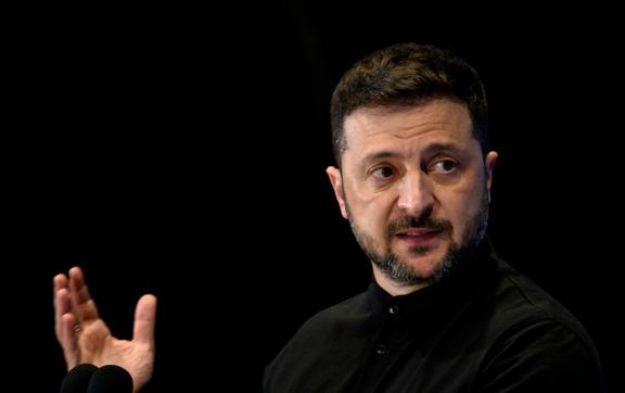 Зеленський відповів Трампу, чому Україна не б’є по москві