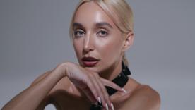 Блогерша Мандзюк / Фото: instagram.com/elena_mandziuk "Діти від***дять російськомовних": блогерка Мандзюк шокувала заявою, Гончаренко погрожує судом
