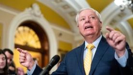 Сенатор Грем попередив Путіна: у разі продовження війни Росія ризикує повторити долю Ірану / Фото: Getty Images Сенатор Грем попередив Путіна: у разі продовження війни Росія ризикує повторити долю Ірану