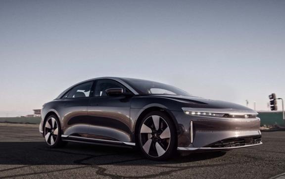 Гендиректор Lucid предупредил, что все новые автомобили станут значительно дороже/Фото: Lucid Гендиректор Lucid предупредил, что все новые автомобили станут значительно дороже