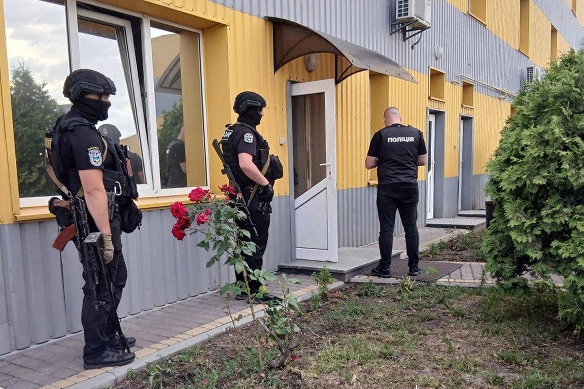 Следователи на месте событий / Фото: Национальная полиция Украины Следователи на месте событий / Фото: Национальная полиция Украины