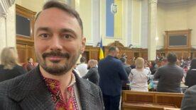 Нардеп від "Слуги народу" пропонує скасувати пільги для ветеранів/Фото: Дмитро Гурін Facebook "Жодних пільг і безкоштовних проїздів": нардеп від "Слуги народу" оскандалився заявою про ветеранів