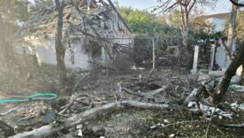 Нічна атака на Запоріжжя: дрони та РСЗВ спричинили руйнування, є поранені Нічна атака на Запоріжжя: дрони та РСЗВ спричинили руйнування, є поранені