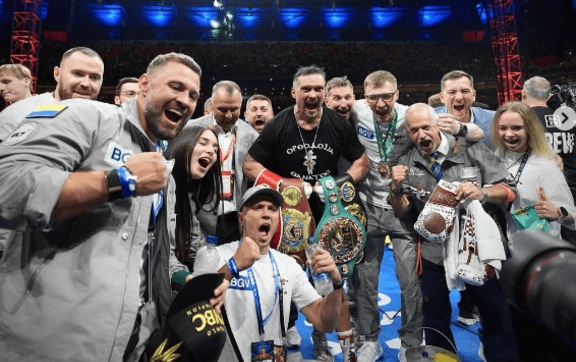 Усик став абсолютним чемпіоном