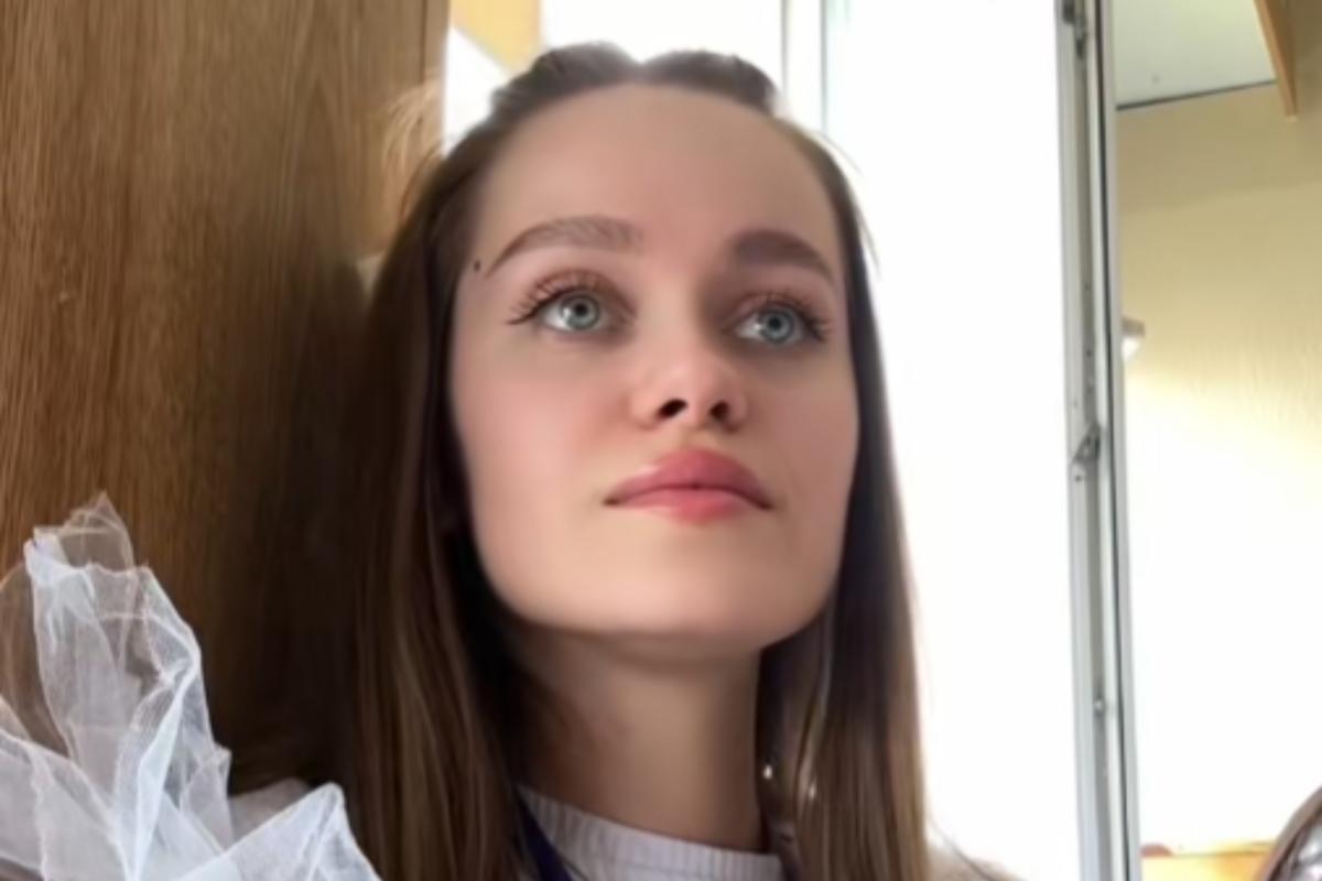 Учительница начальных классов Диана Палаш / Фото: tiktok.com/@sergiivna_teacher "Советский союз закончился": учительница зажгла в TikTok, спровоцировав бурную дискуссию