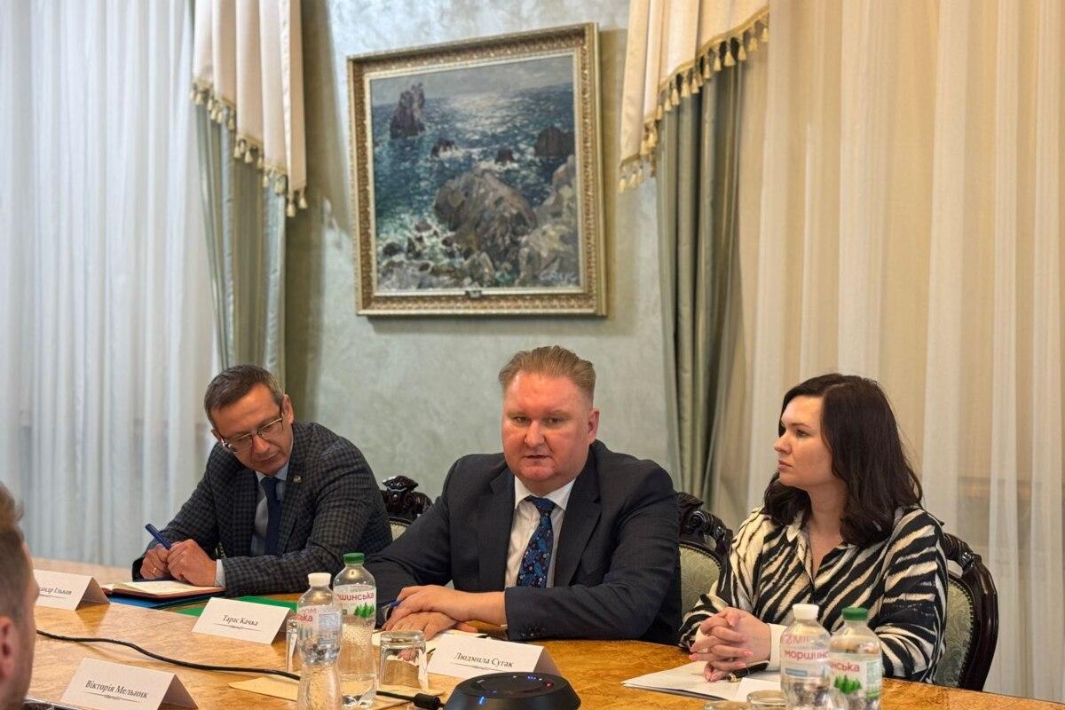 Україна шукатиме вихід із антикорупційної кризи: Качка зібрав експертів після критики з боку ЄС