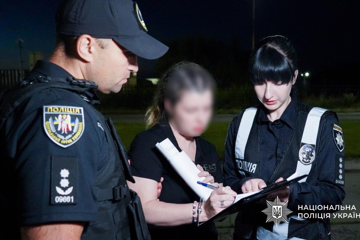 Получила донаты на 50 млн грн: из ОАЭ экстрадировали мошенницу/Фото: Нацполиция Аферистка на "дронах для ВСУ": организаторшу схемы с убытками 50 млн грн экстрадировали из ОАЭ
