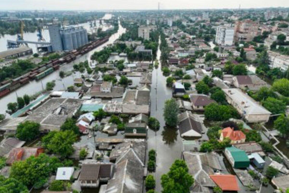 Токсична бомба сповільненої дії: що може приховувати оаза на місці Каховського водосховища/Фото: depositphotos? Токсична бомба сповільненої дії: що може приховувати оаза на місці Каховського водосховища?