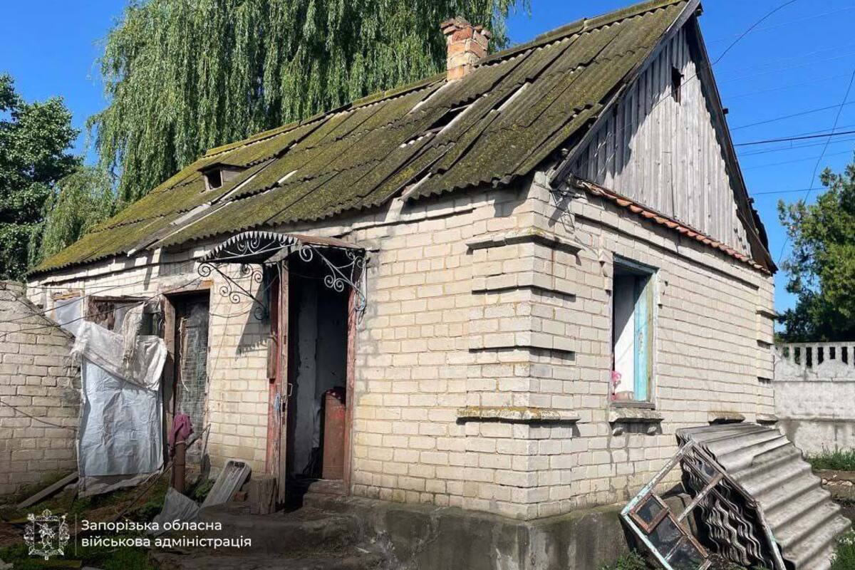 Последствия атаки Запорожской области 24 июля/Фото: Запорожская ОГА Последствия атаки Запорожской области 24 июля/Фото: Запорожская ОГА