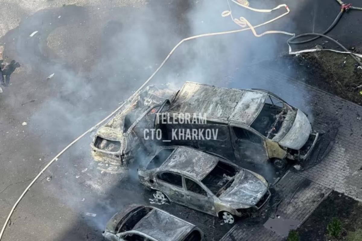 В Харькове уже 16 пострадавших, среди которых 10-летний ребенок/Фото: телеграм-канал cto_kharkov Враг ударил КАБами по центру Харькова: число пострадавших растет, среди них дети