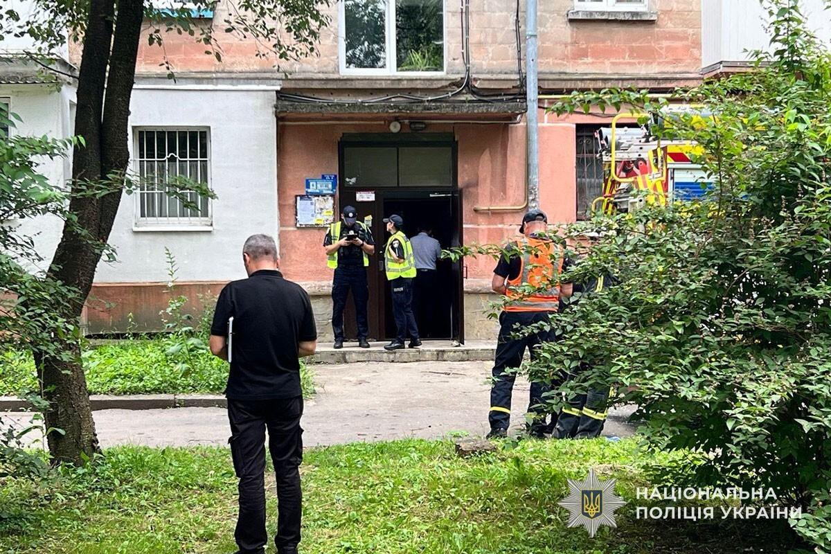 Детонація у житловому будинку Тернополя: родинна драма з фатальним фіналом / Фото: Facebook поліція Тернопільської області Детонація у житловому будинку Тернополя: родинна драма з фатальним фіналом