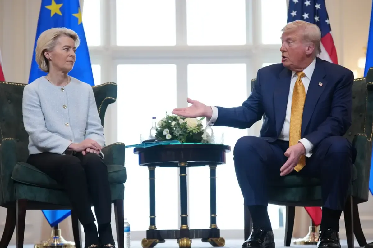 США и ЕС договорились о новом торговом соглашении – Трамп назвал его "крупнейшим в истории" / Фото: Getty Images США и ЕС договорились о новом торговом соглашении – Трамп назвал его "крупнейшим в истории" / Фото: Getty Images