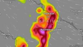 У виняткових пунктах навіть можливі локальні торнадо У виняткових пунктах навіть можливі локальні торнадо