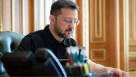 Зеленский подписал законы Зеленский подписал законы