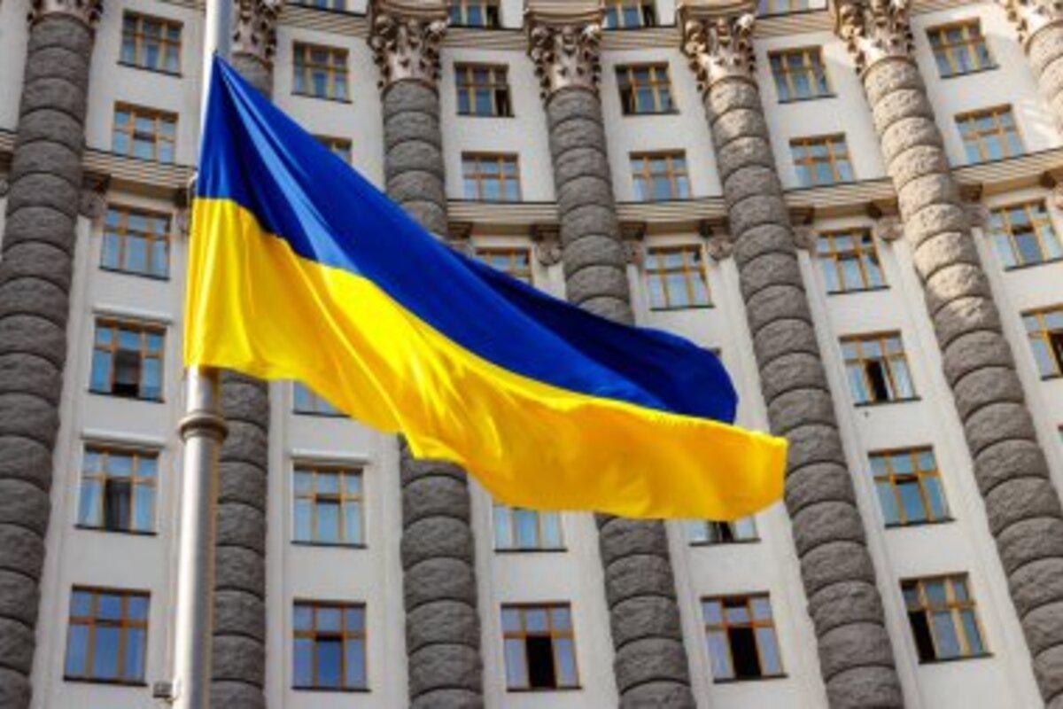 Кабмін офіційно запустив механізм виплат родинам героїв-добровольців/Фото: depositphotos Кабмін офіційно запустив механізм виплат родинам героїв-добровольців