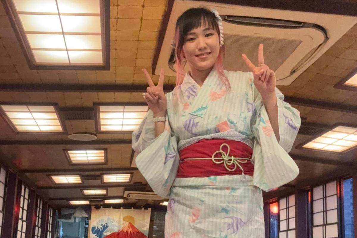 Японська співачка Yuzu Natsumi / Фото: .instagram.com/yuzu_singer Літо в стилі аніме: всеукраїнський фестиваль у Вінниці обіцяє незабутнє шоу та японських артистів