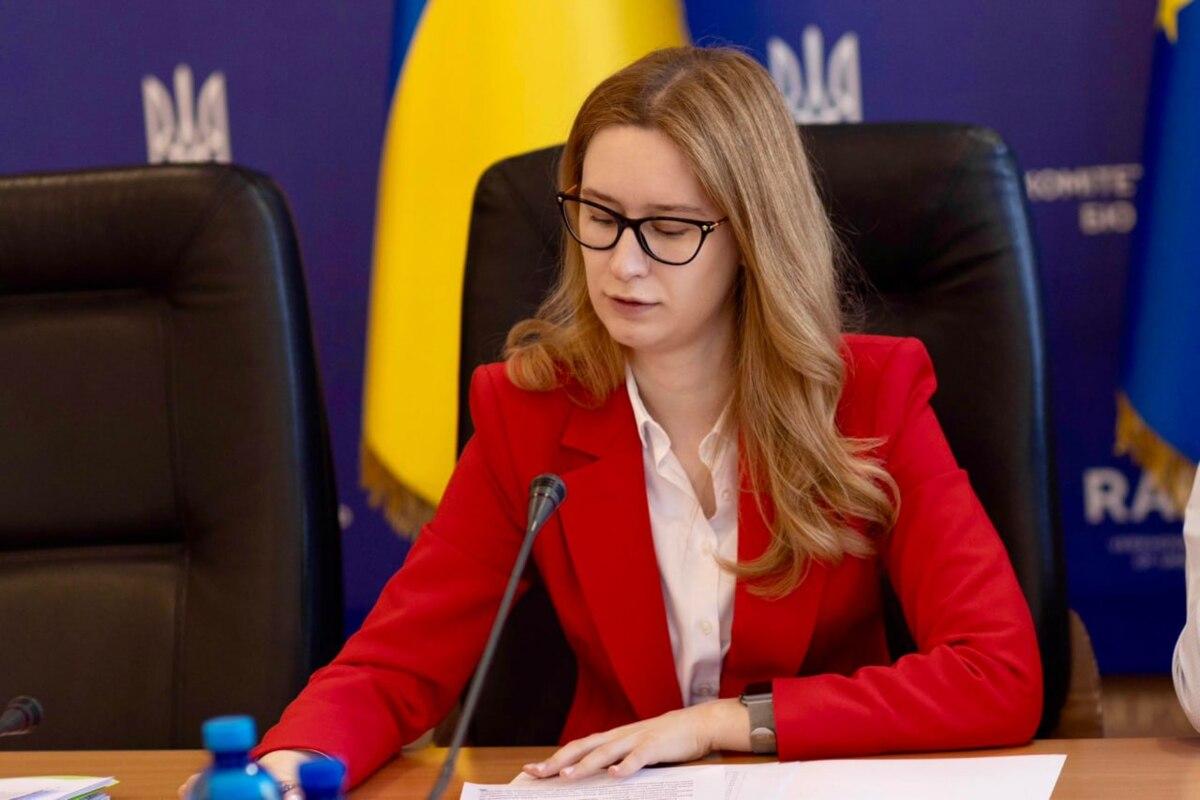 Рада готує новий бюджетний законопроєкт: 412,3 млрд грн на оборону без вилучення коштів у Києва Рада готує новий бюджетний законопроєкт: 412,3 млрд грн на оборону без вилучення коштів у Києва