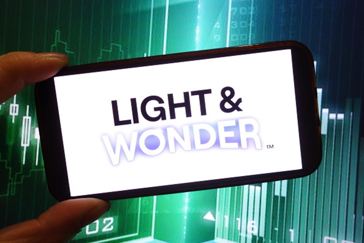 В ОАЭ Light & Wonder получили лицензию на поставление iGaming-контента