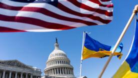 Шмыгаль: Украина получит два пакета оборонной поддержки от США на сумму более 200 млн долларов / Фото: Getty Images Шмыгаль: Украина получит два пакета оборонной поддержки от США на сумму более 200 млн долларов / Фото: Getty Images
