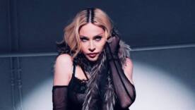 Мадонна вразила спокусливим образом у сукні від українського бренду