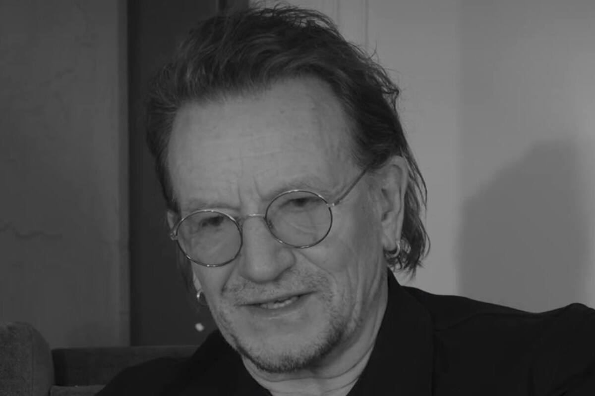 Український боєць-бандурист і Боно виконали легендарний хіт U2