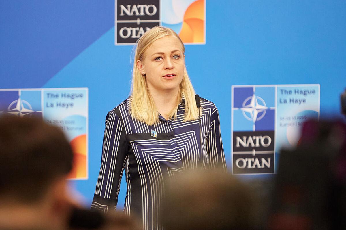 Лише тиск змусить росію... Фінляндія закликала Трампа посилити підтримку України / Фото: Getty Images