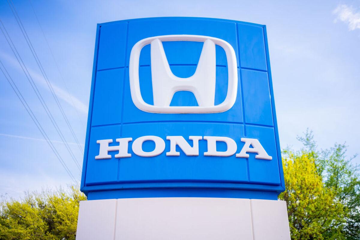 Honda йде проти тренду й вважає, що електромобілі — не панацея
