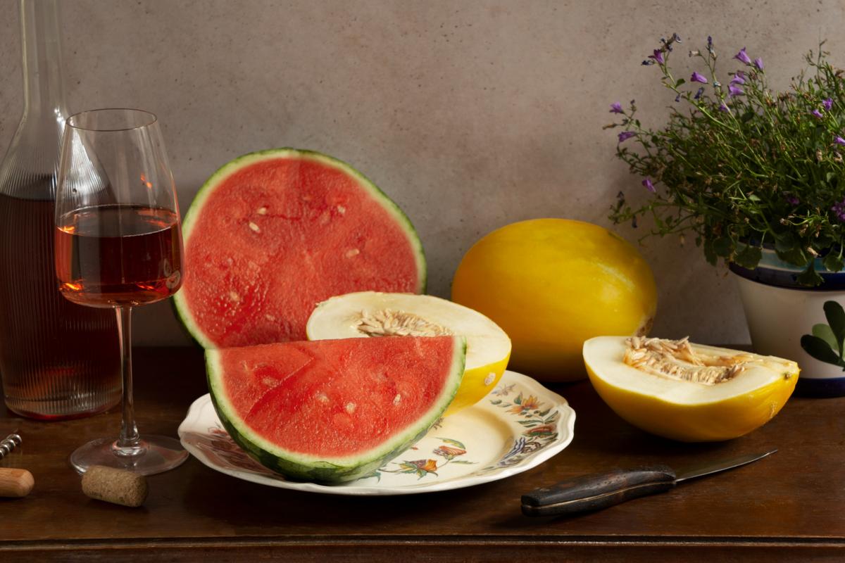 Чому не можна поєднувати кавуни та дині з деякими продуктами. Фото: Freepik користь кавунів і дині