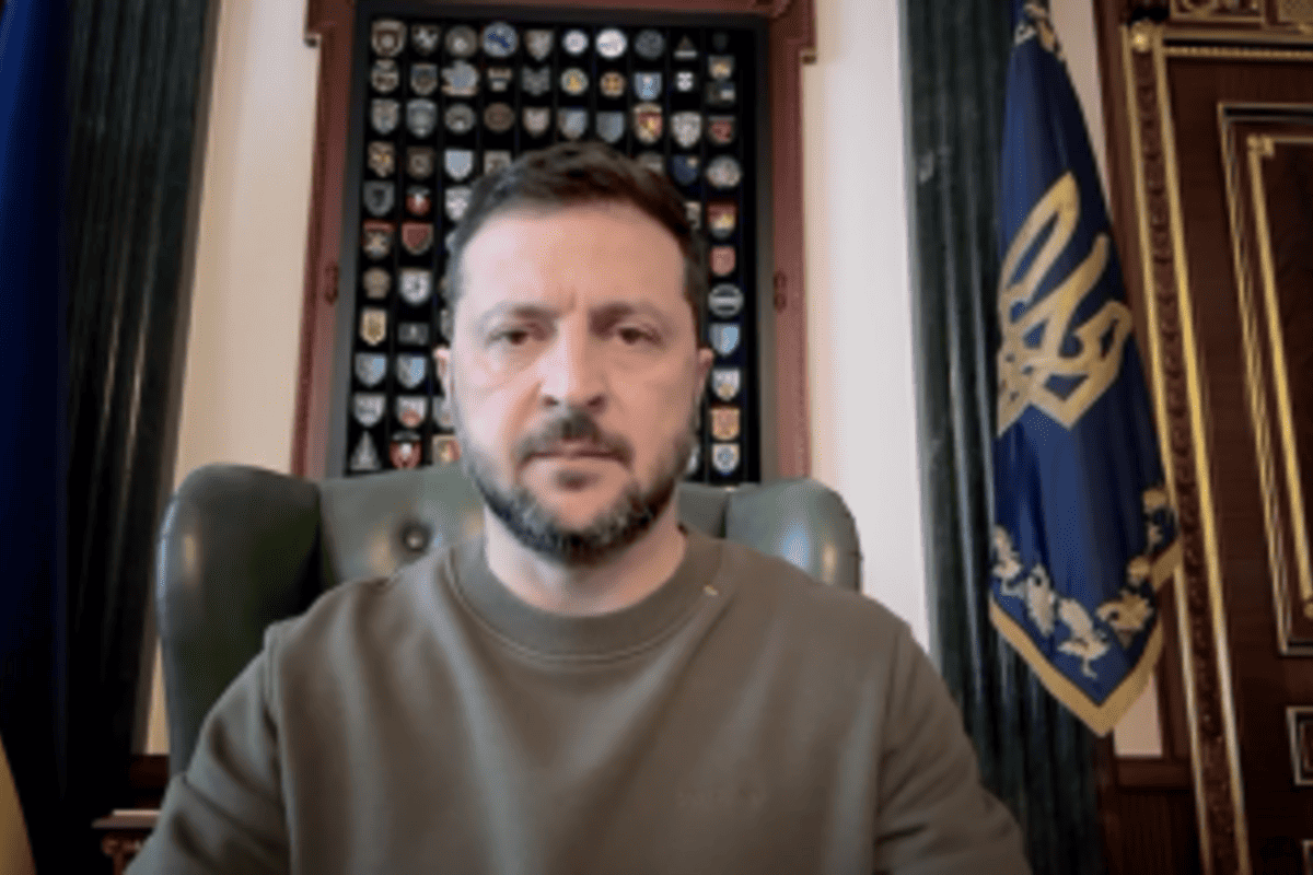 Відповідь на шантаж: Зеленський підписав указ про санкції проти "Росатому". Фото: ОП нові санкції ввів Зеленський