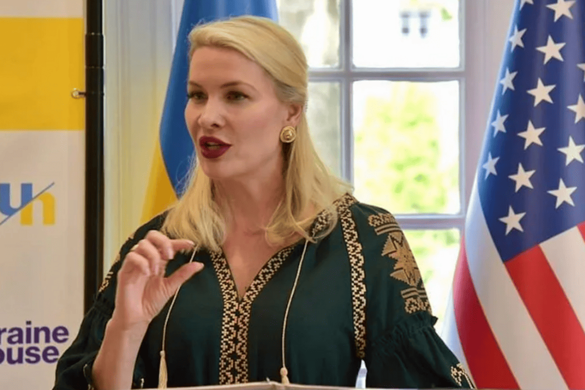 Судьба в руках Трампа: дочь Келлога назвала Трампа "Черчиллем и Чемберленом"/Фото: instagram.com/mobbs_mentality Судьба в руках Трампа: дочь Келлога назвала Трампа "Черчиллем и Чемберленом"