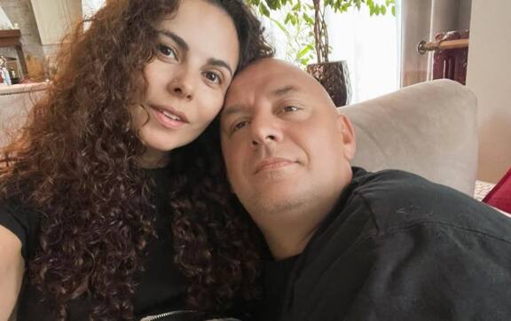  Потап і Настя приховують спільного сина? Відомий ведучий розкрив несподівані подробиці