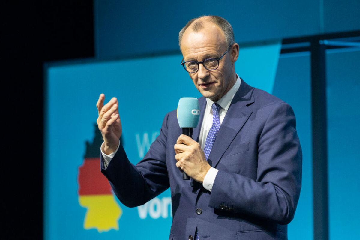 Мерц проведет онлайн-переговоры с мировыми лидерами о ситуации в Украине / Фото: Getty Images Мерц проведет онлайн-переговоры с мировыми лидерами о ситуации в Украине / Фото: Getty Images