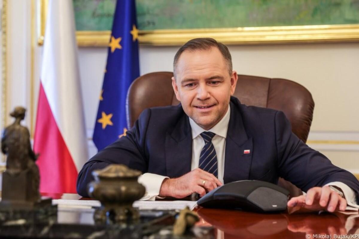 О начале телефонного разговора ранее написал корреспондент Axios Барак Равид О начале телефонного разговора ранее написал корреспондент Axios Барак Равид