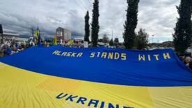 І вишенька на торті: симоньян повідомила, що російських журналістів на борту літака до Аляски годували котлетами по-київськи І вишенька на торті: симоньян повідомила, що російських журналістів на борту літака до Аляски годували котлетами по-київськи