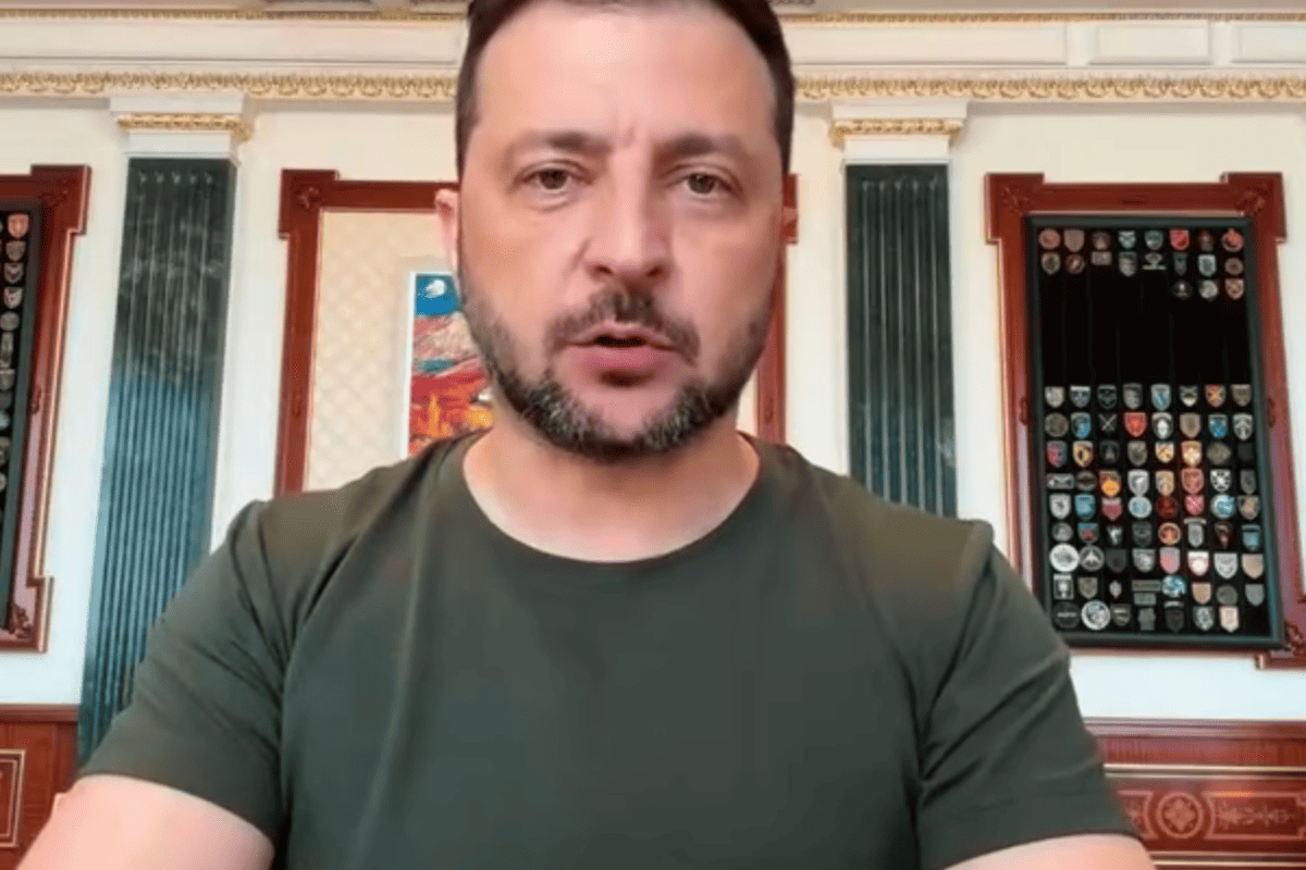 Сигналов о завершении войны нет: президент рассказал о массовых обстрелах / Фото: скриншот из видео