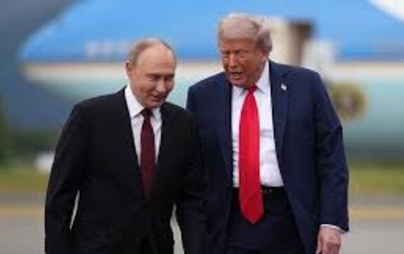 Карл Більдт: Трамп капітулював перед Путіним