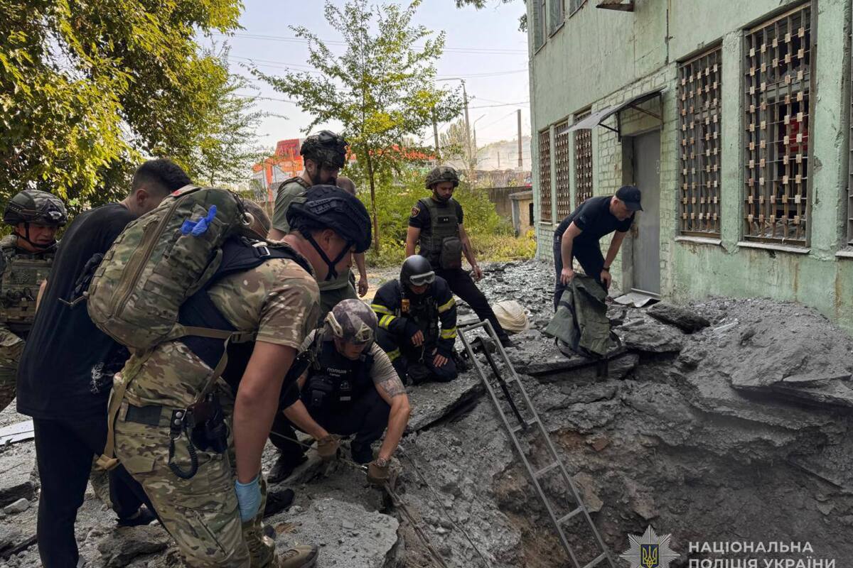 Враг атакует Украину: обновленные данные по Харькову, Запорожью и Херсону / Фото: Национальная полиция Украины