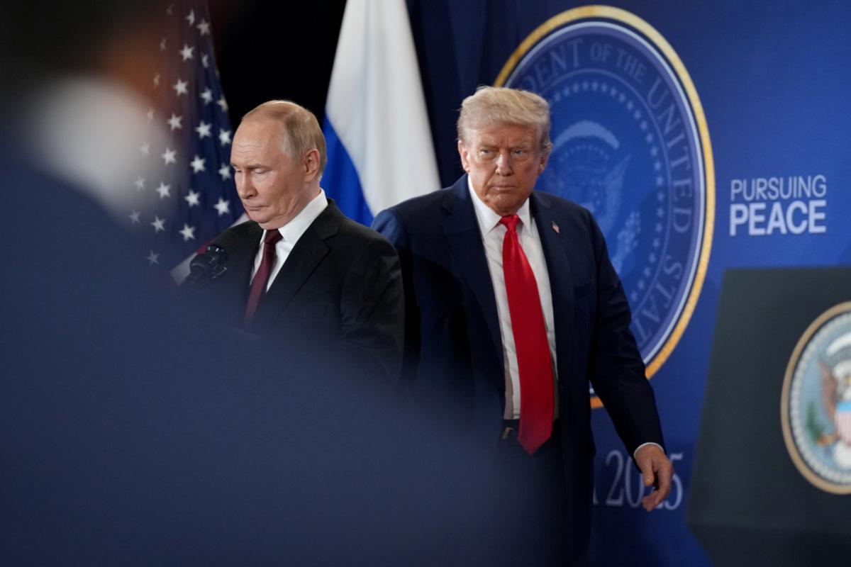 Трамп обвинил оппозиционные медиа в публикации фейков относительно встречи на Аляске