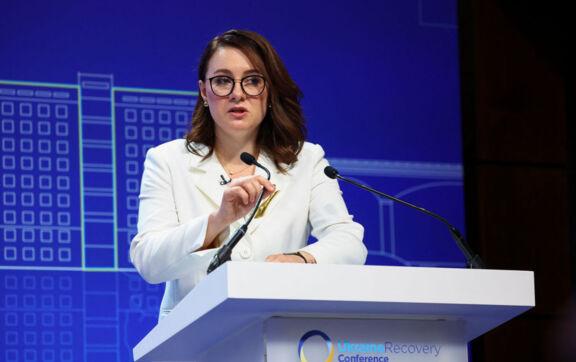 Свириденко відповіла, коли дозволять виїзд за кордон для чоловіків 18–22 років/Фото: Hannah McKay - WPA Pool/Getty Images Свириденко відповіла, коли дозволять виїзд за кордон для чоловіків 18–22 років