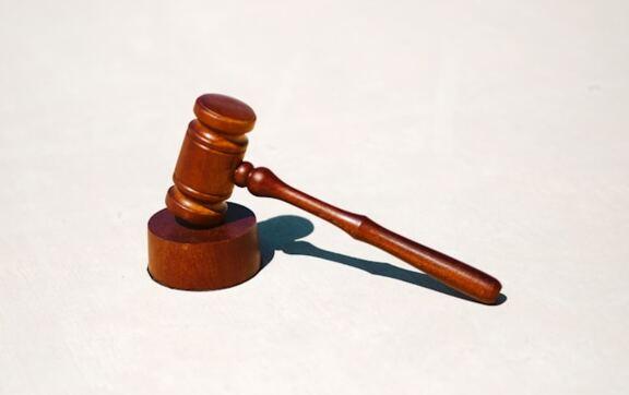 Жителя Чернігівщини засудили за катування дітей співмешканки