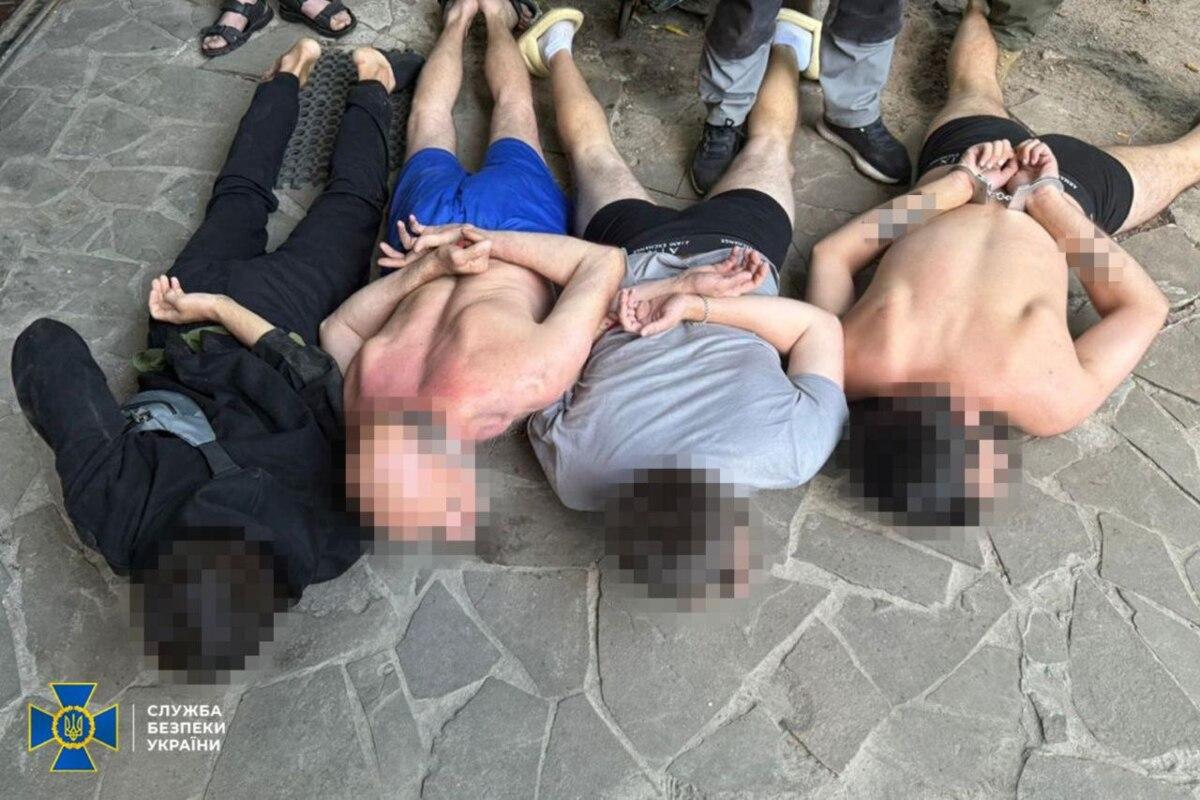 Наркосиндикат тестировал сотрудников на детекторе лжи, но всё равно попался сотрудникам СБУ/Фото: Служба безпеки України Наркосиндикат тестировал сотрудников на детекторе лжи, но всё равно попался сотрудникам СБУ