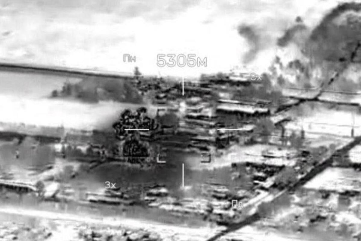 Дроны СБУ "подогрели" склады боеприпасов в оккупированной Луганской области/Фото: ЦАПЛІЄНКО_UKRAINE FIGHTS Дроны СБУ "подогрели" склады боеприпасов в оккупированной Луганской области