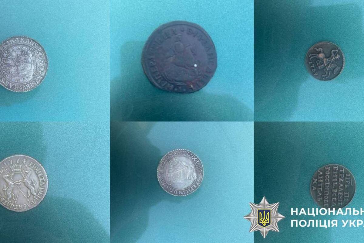 Дорогоцінна зрада: У Києві гість поцупив у господаря монети на третину мільйона