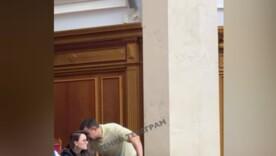 «Это полный абсурд»: депутат раскритиковал правительство за невыполненные обещания по выезду молодежи «Это полный абсурд»: депутат раскритиковал правительство за невыполненные обещания по выезду молодежи